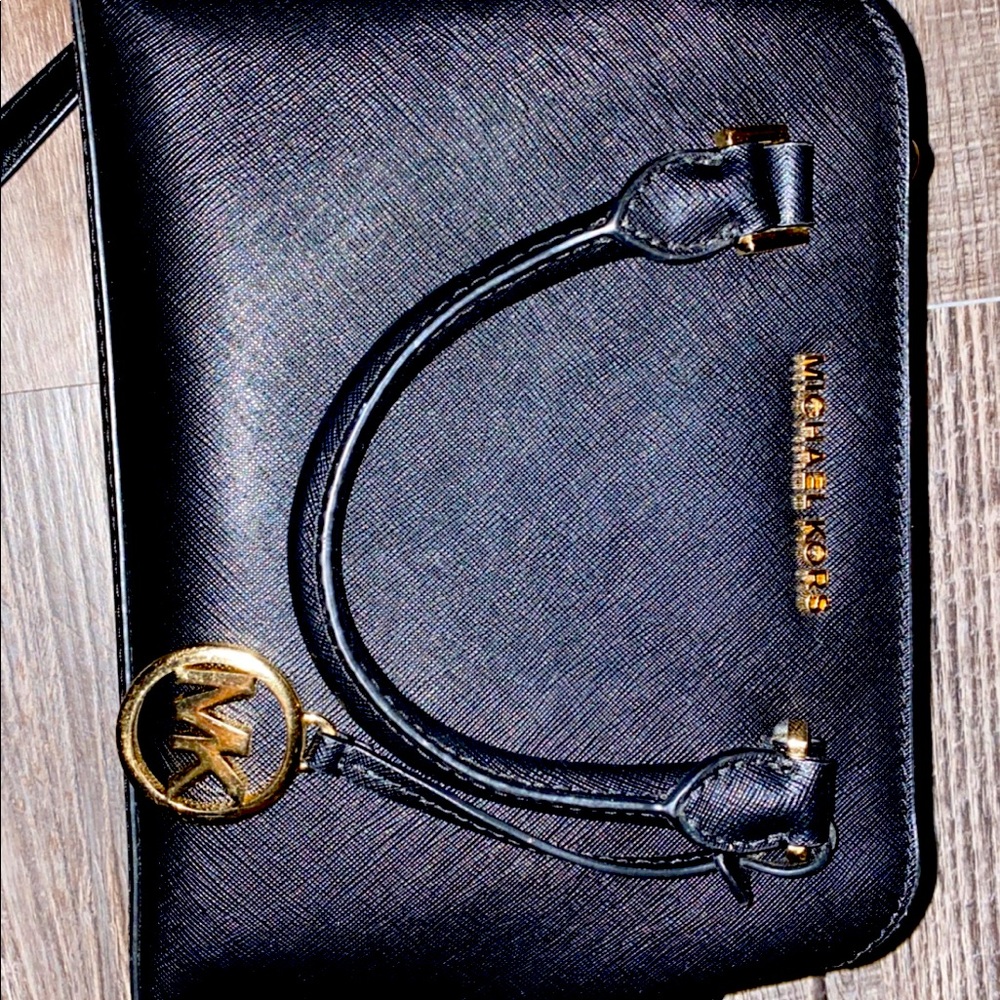 Michael Kohr’s purse